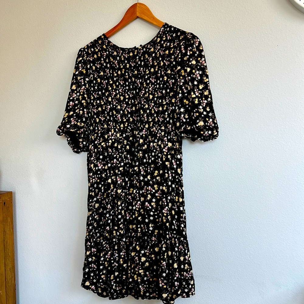 Timo dark florals dress women’s size L